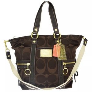 👜 COACH Poppy 2way Signature Logo Zip Crossbody